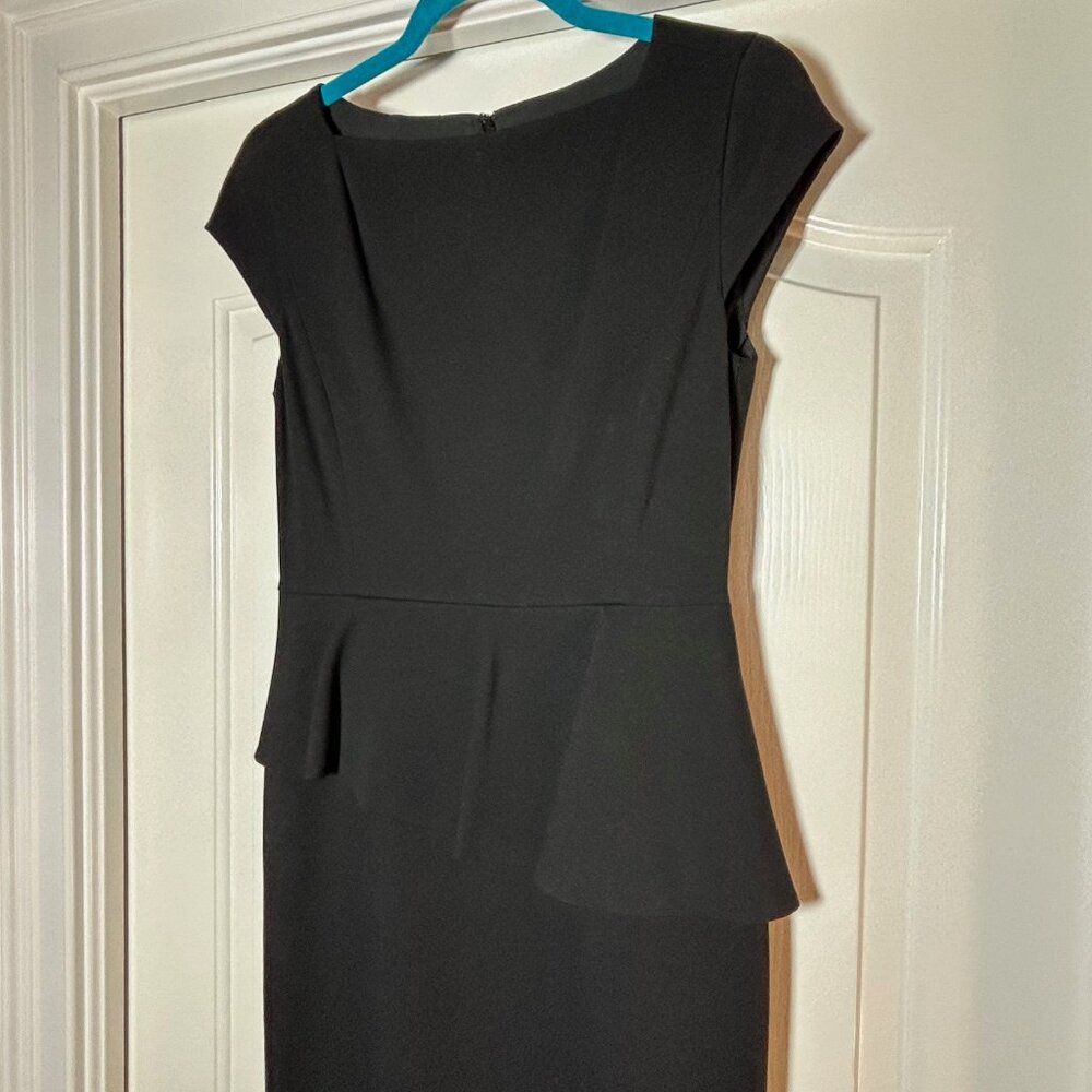 classiques entier Dress - Black - Size 4, cap sleeves, ruffle waist